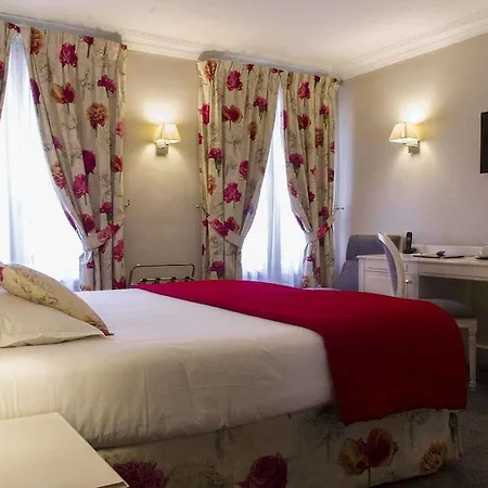 Queen Mary Opera Hotel