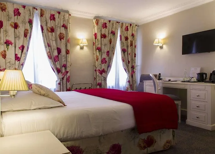 Queen Mary Opera Hotel