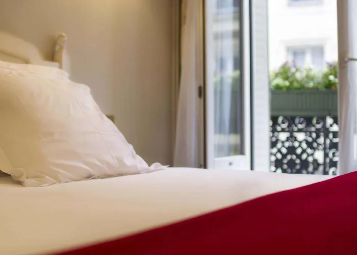 Queen Mary Opera Hotel