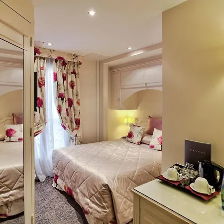 Hotel Queen Mary Opera París