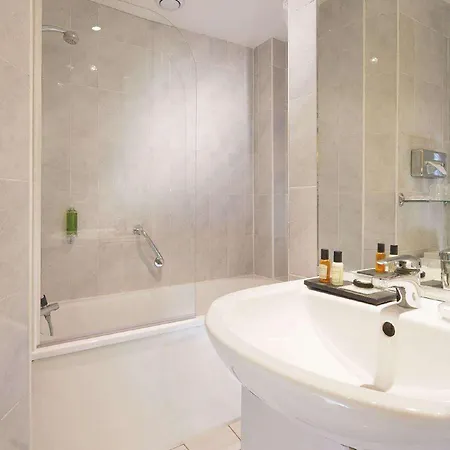 Queen Mary Opera Hotel