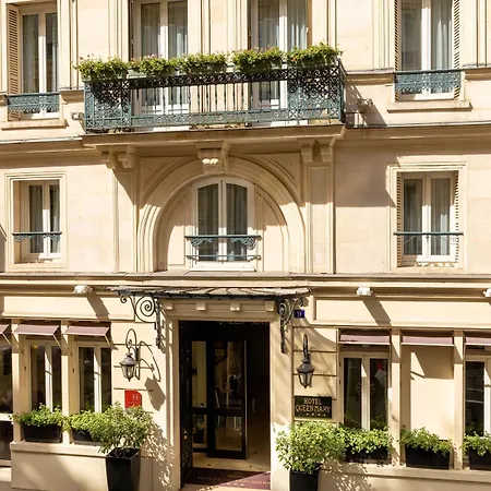 Queen Mary Opera 4* Paris