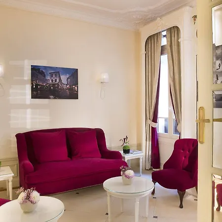 Queen Mary Opera Hotel 4*