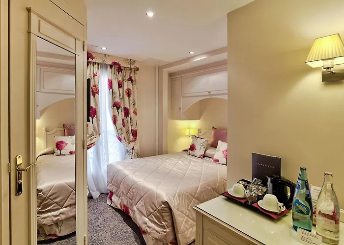 ホテル クイーン メアリー オペラ パリ