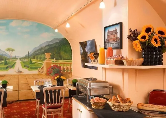 クイーン メアリー オペラ 4* パリ