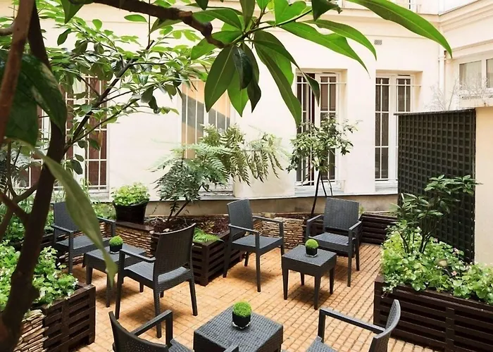 クイーン メアリー オペラ 4*