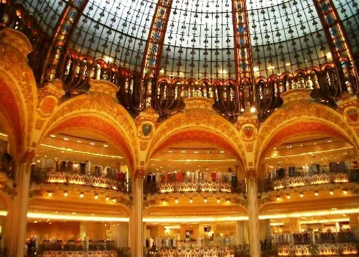 ホテル クイーン メアリー オペラ