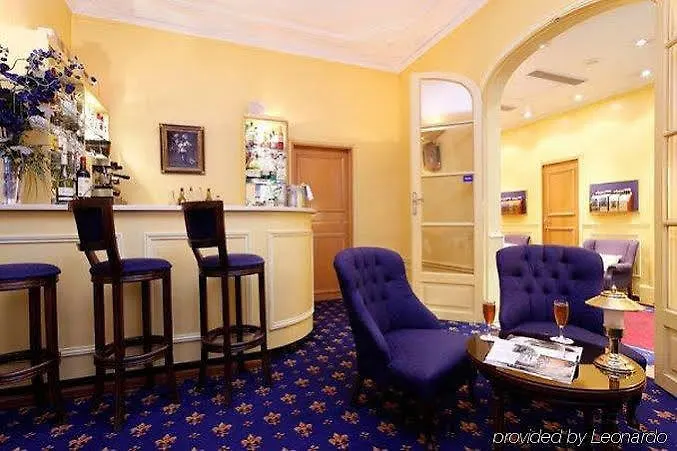 ホテル クイーン メアリー オペラ パリ