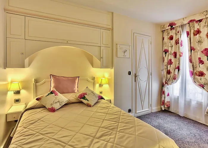 クイーン メアリー オペラ パリ