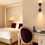 Queen Mary Opera 4*