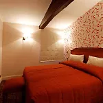 Queen Mary Opera Hotel 4*