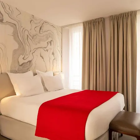 Queen Mary Opera Hotel